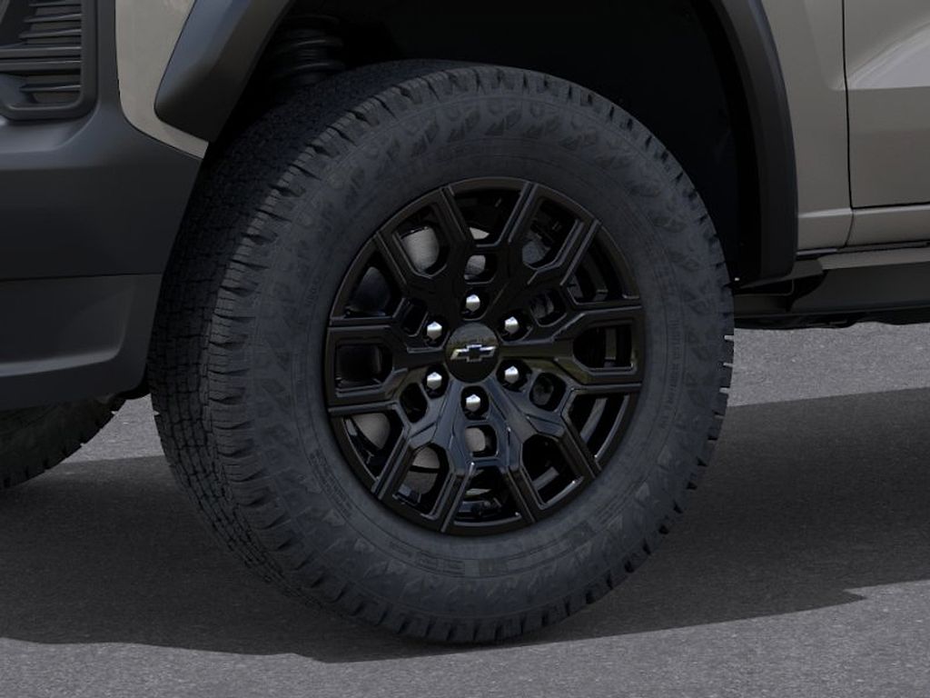 2026 Chevrolet Colorado Trail Boss White at Klick Lewis Buick Chevrolet
