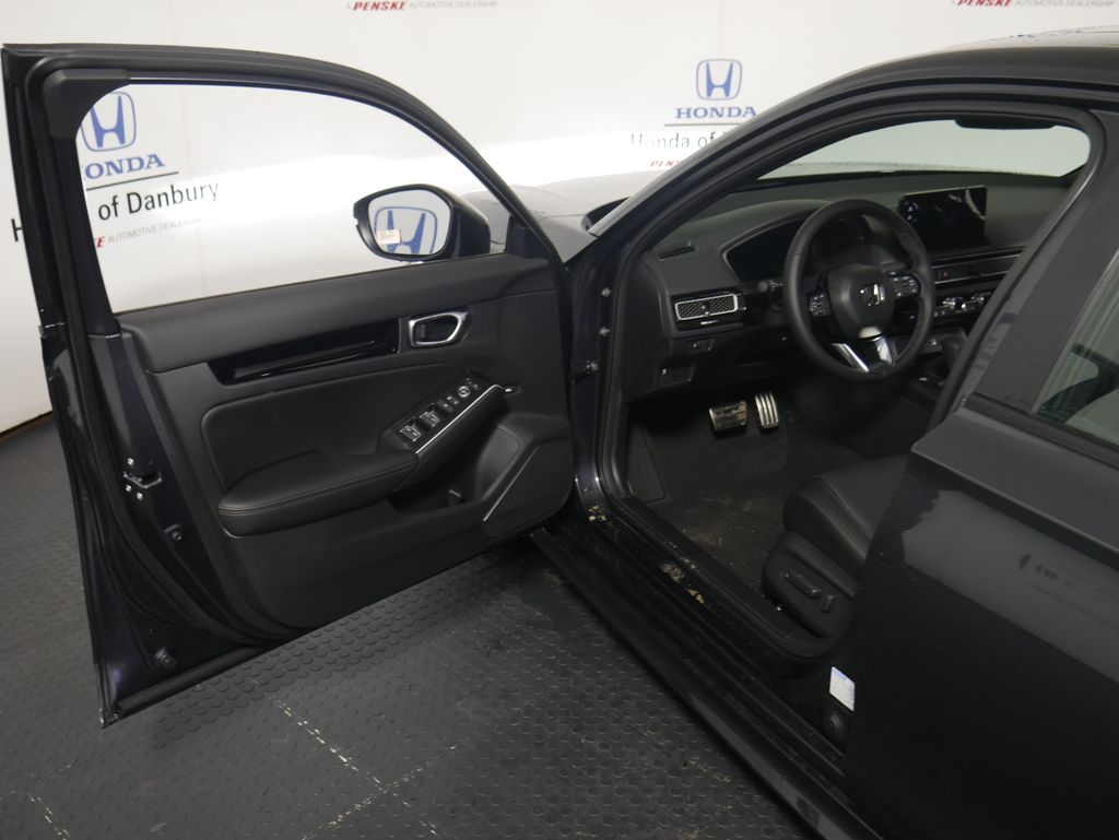 2025 Honda Civic Sport Touring 10