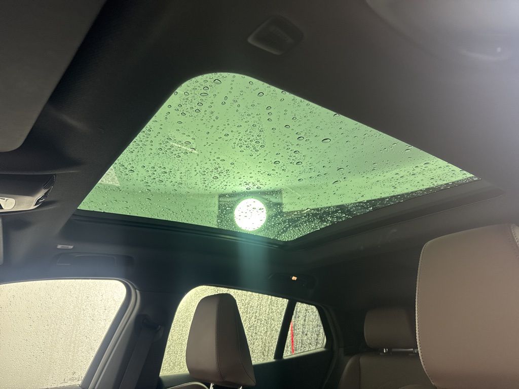 Thumbnail: 2025 BMW X2 - 21