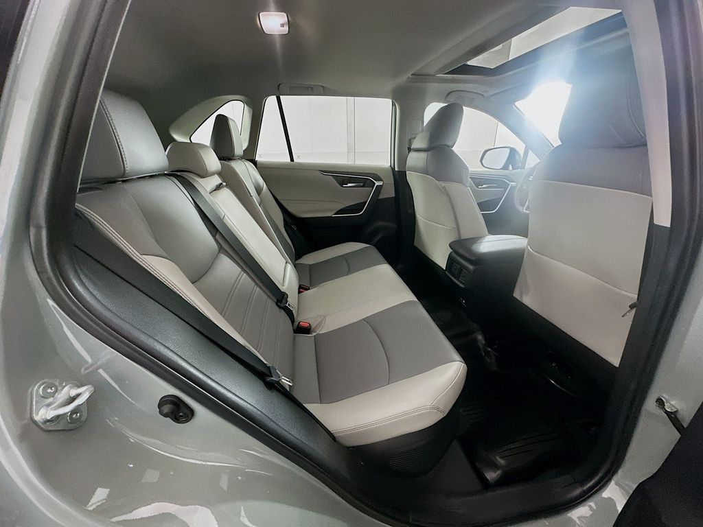 Thumbnail: 2023 Toyota RAV4 - 27