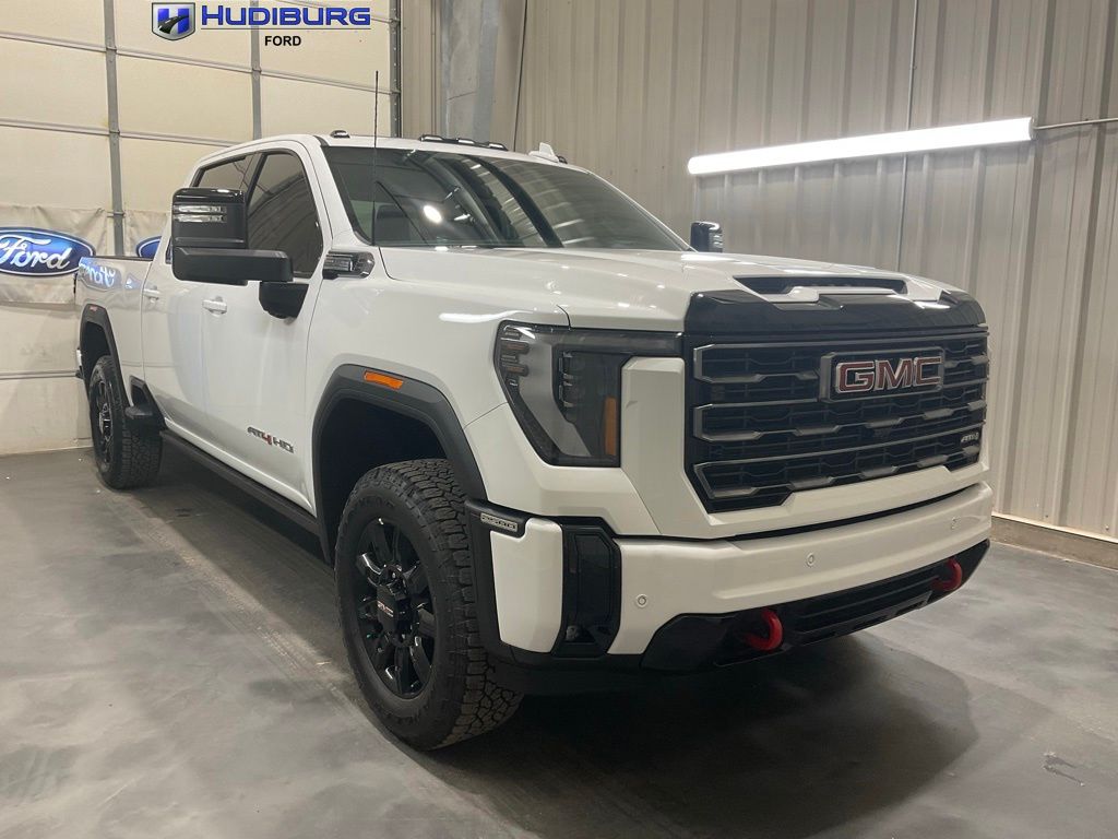 2026 GMC Sierra 2500HD AT4 Crew Cab 4WD