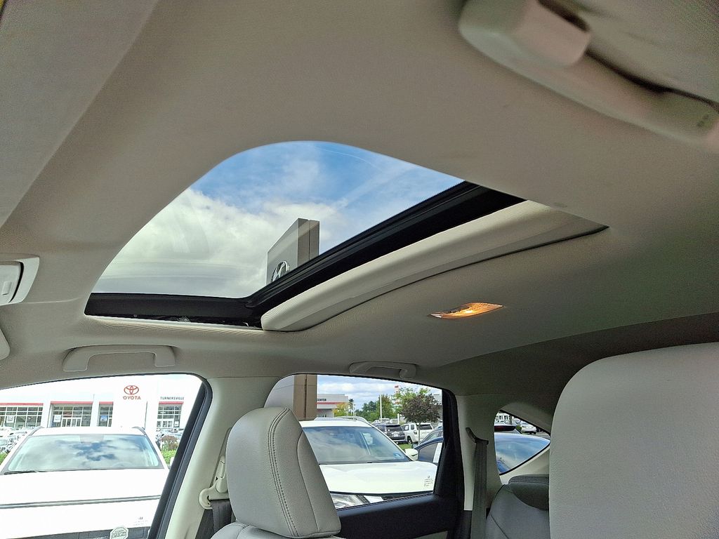 Thumbnail: 2016 Honda CR-V - 16