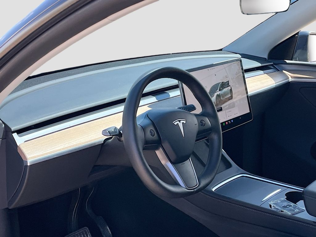 Used 2025 Gray Tesla Long Range image 9