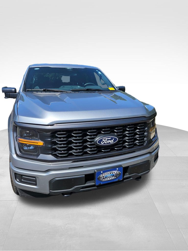 2025 Ford F-150 STX - Photo 6