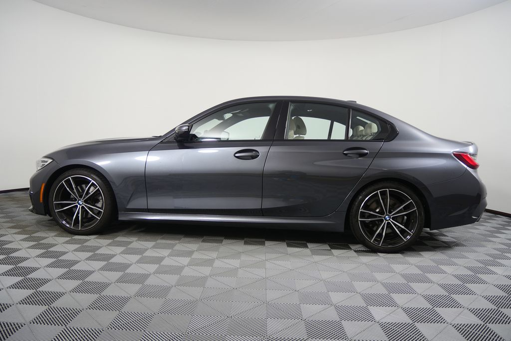 Thumbnail: 2022 BMW 3 Series - 6