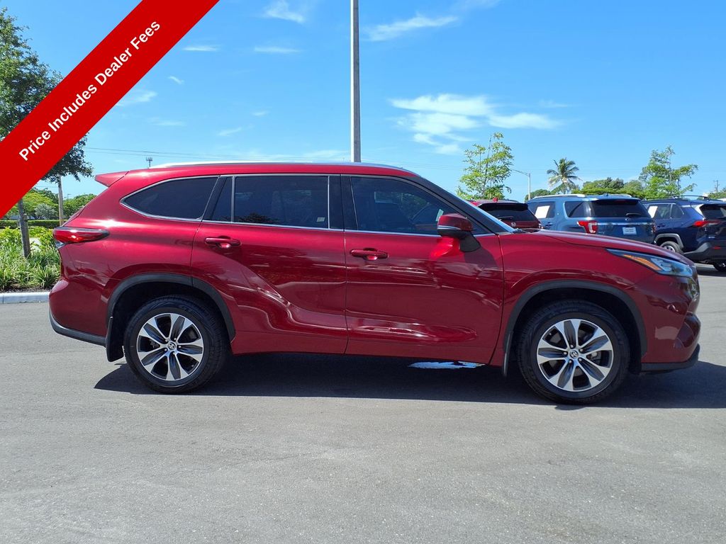 Used 2020 Toyota Highlander SUV