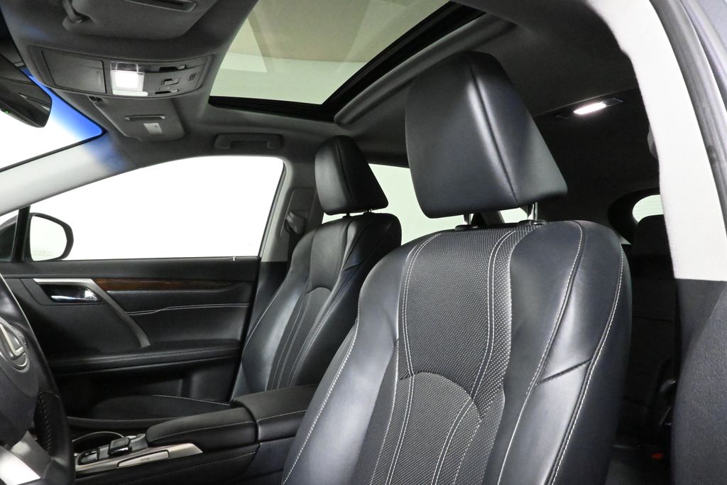 Thumbnail: 2016 Lexus RX - 15