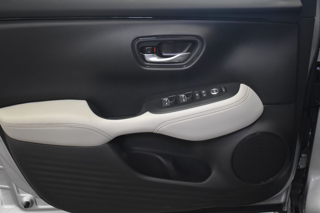 Thumbnail: 2026 Honda HR-V - 8