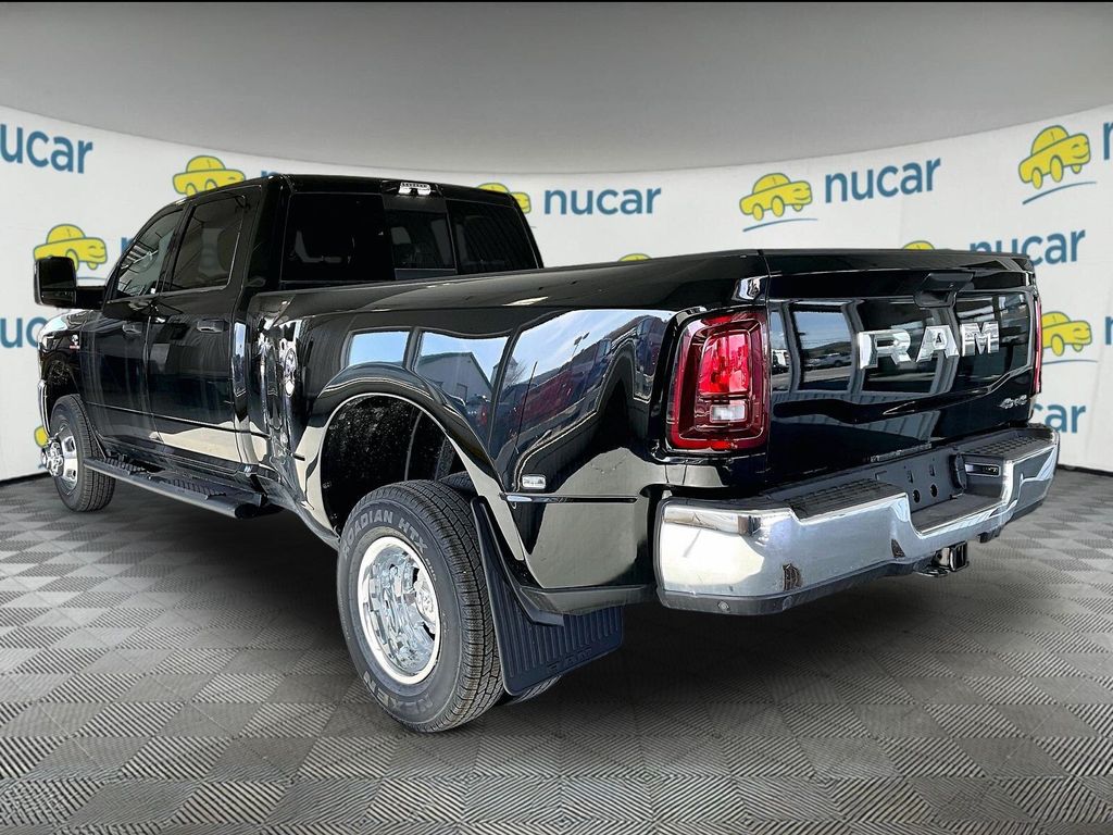 2026 Ram 3500 — photo 5