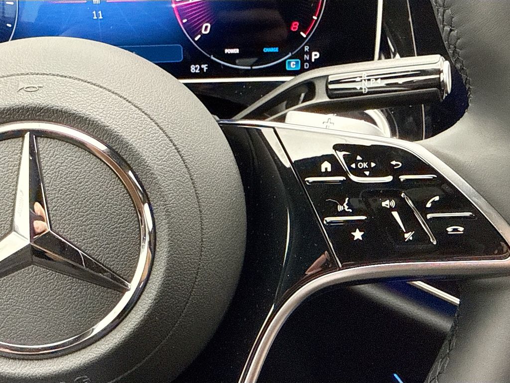 Thumbnail: 2026 Mercedes-Benz E-Class - 12