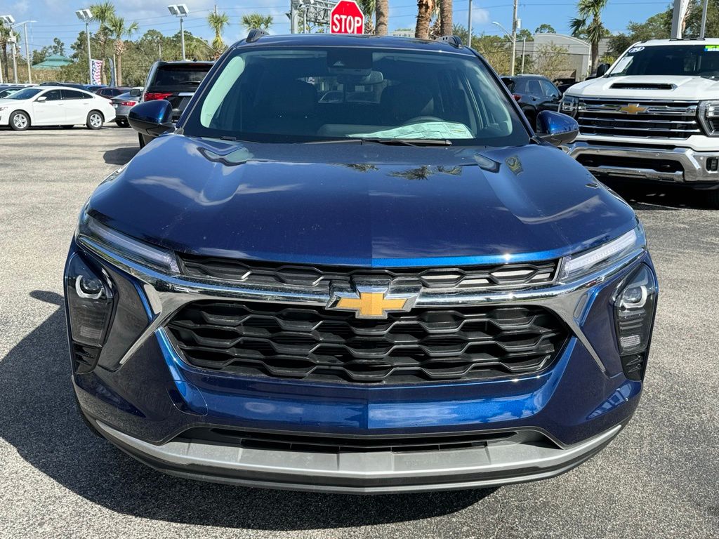 2024 Chevrolet Trax LT 3