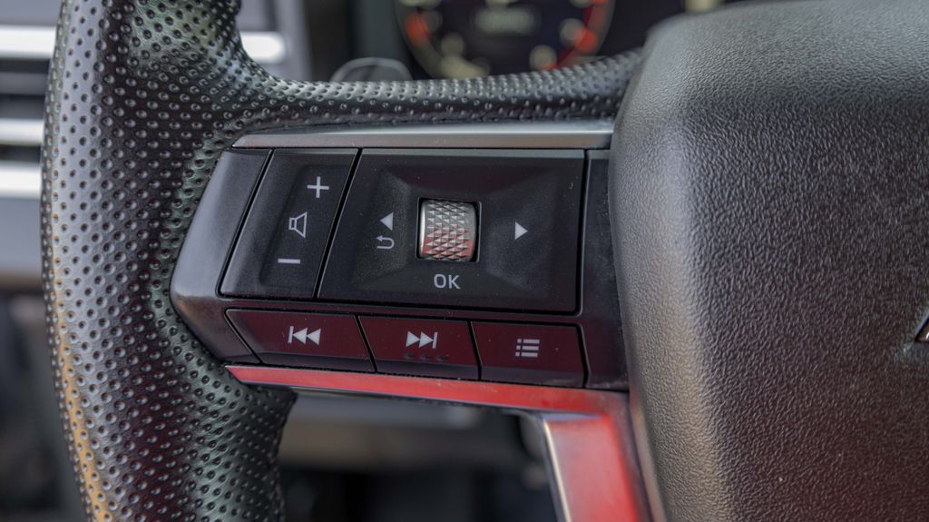 Used 2024 Mitsubishi Outlander SEL 4D Sport Utility