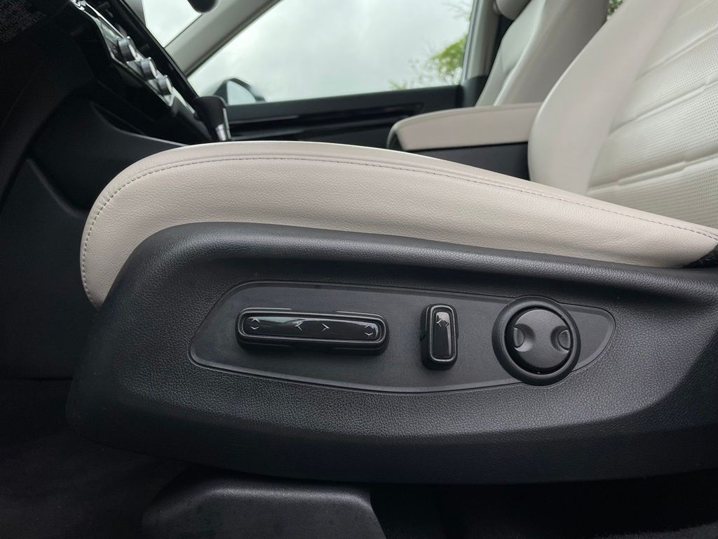 Thumbnail: 2024 Honda CR-V - 24