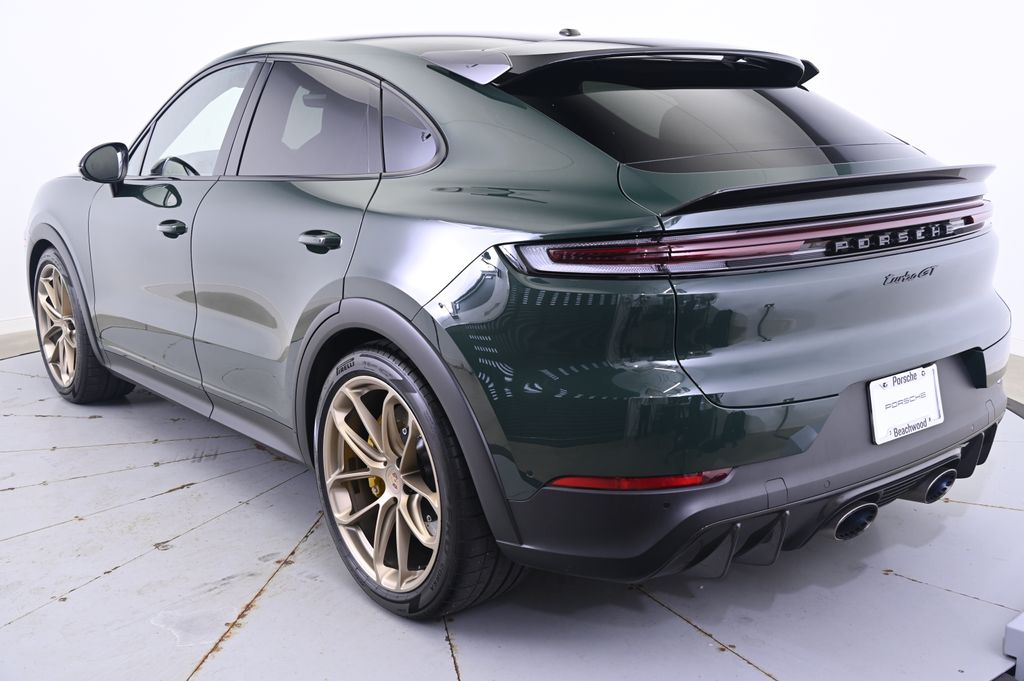 Thumbnail: 2025 Porsche  - 3