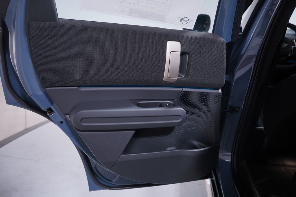 Thumbnail: 2026 MINI Cooper Countryman - 15