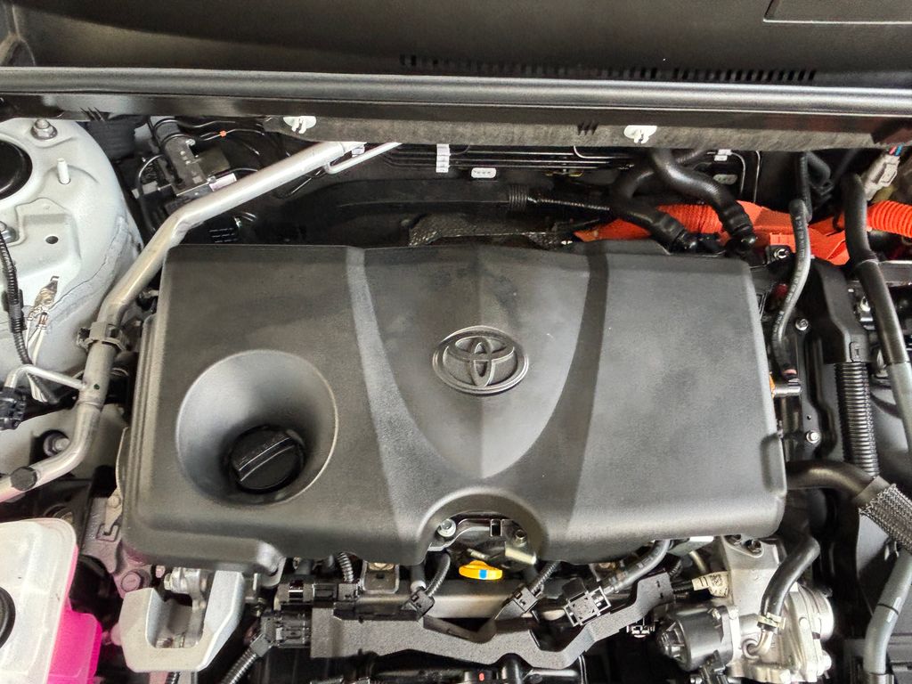 Thumbnail: 2024 Toyota Venza - 32