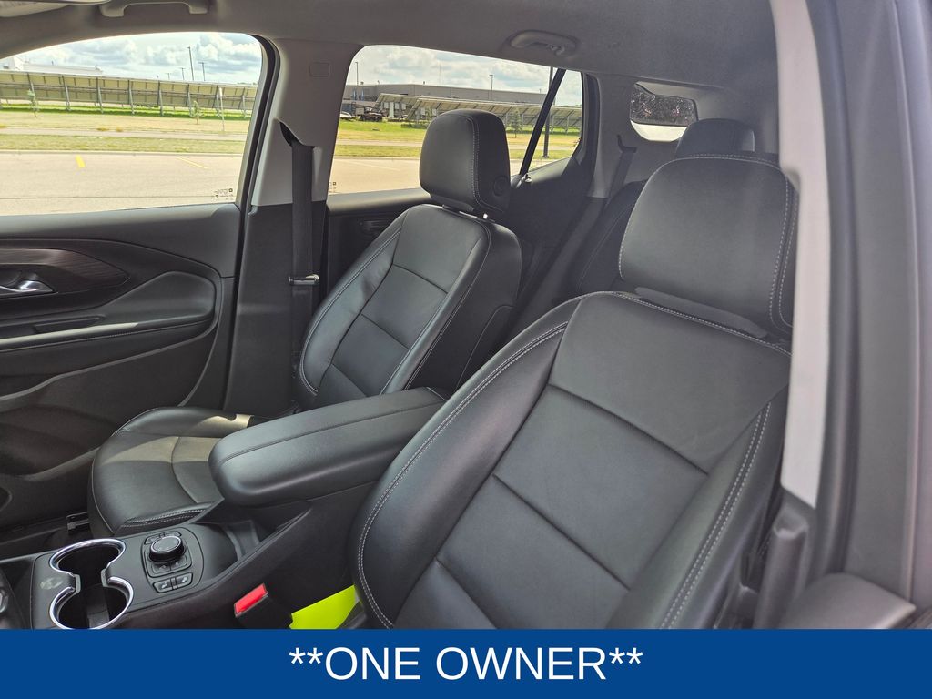 2024 GMC Terrain AWD SLT