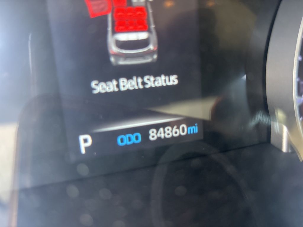 Thumbnail: 2022 Toyota Highlander - 8