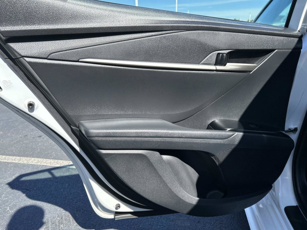 Used 2025 White Toyota SE image 10