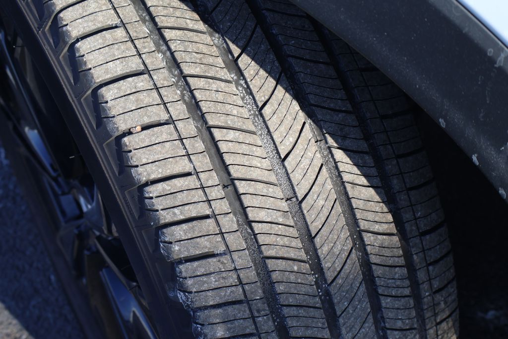 Thumbnail: 2023 Honda CR-V - 12