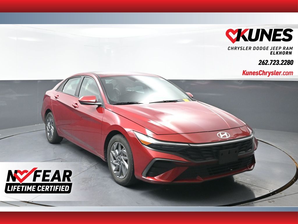 2024 Hyundai Elantra SEL
