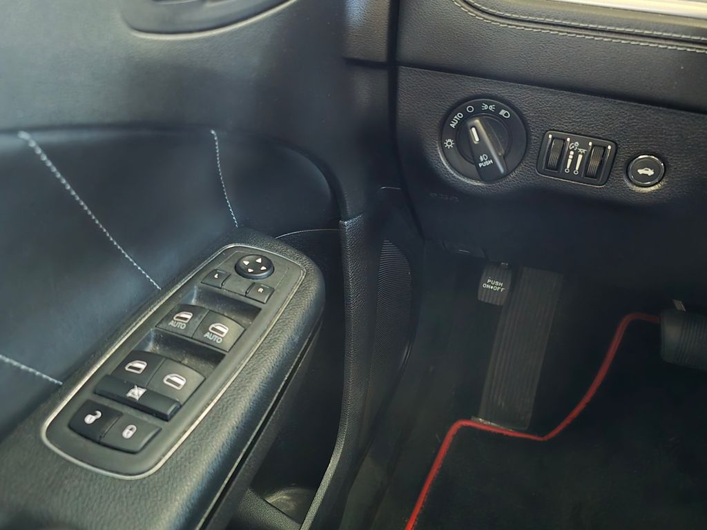 Thumbnail: 2021 Dodge Charger - 11