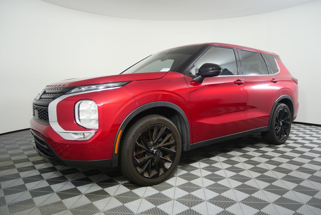 Thumbnail: 2022 Mitsubishi Outlander - 7