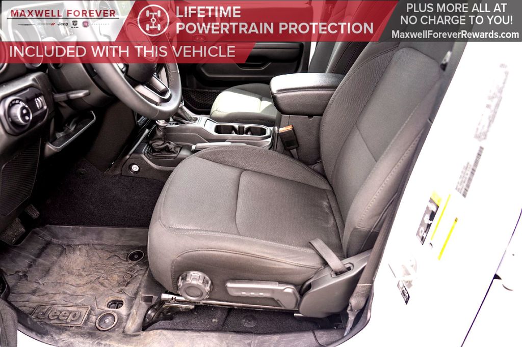 Used Car 2023 Jeep Gladiator  Willys For Sale Under $35,000 In Taylor, Texas