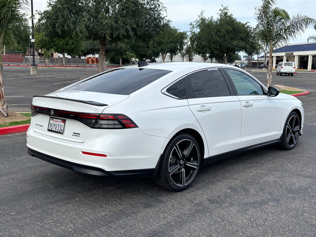 Thumbnail: 2025 Honda Accord - 5
