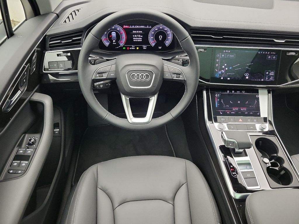 2025 Audi Q7 Premium 6