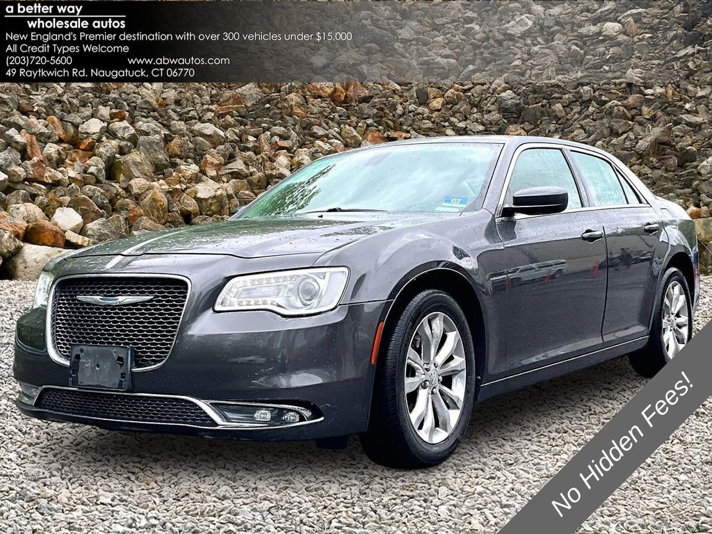 2017 Chrysler 300