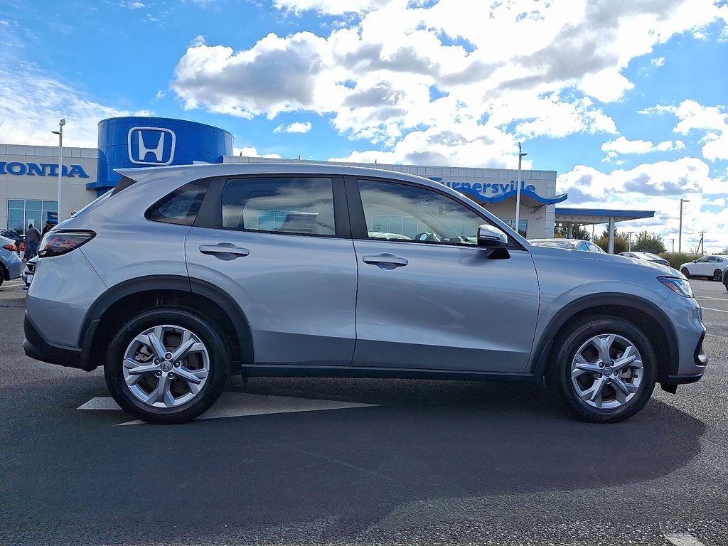 Thumbnail: 2023 Honda HR-V - 7