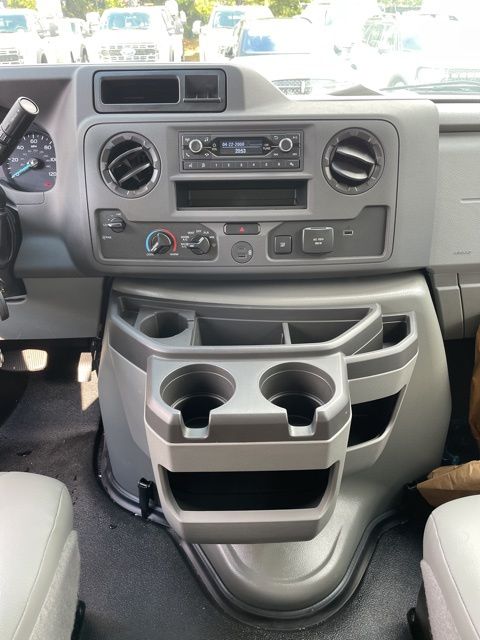 2026 Ford E-350 Cutaway 