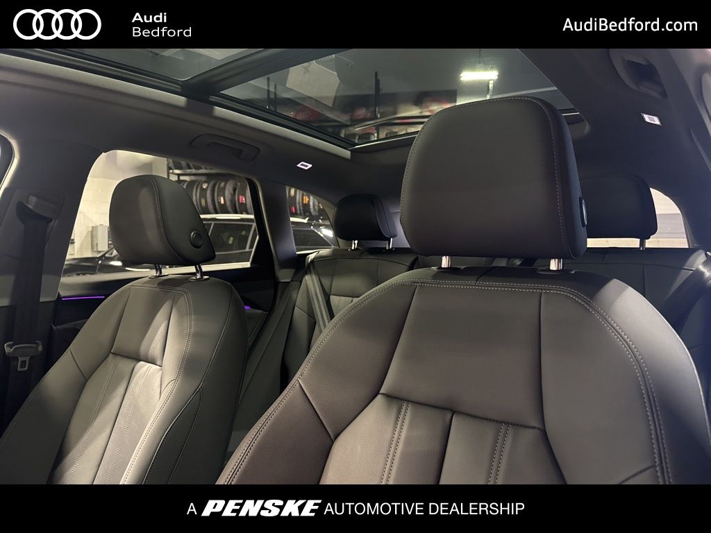 Thumbnail: 2025 Audi Q5 - 12