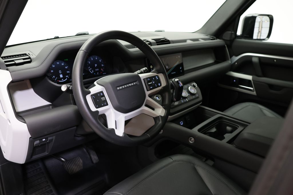 Thumbnail: 2024 Land Rover Defender - 28