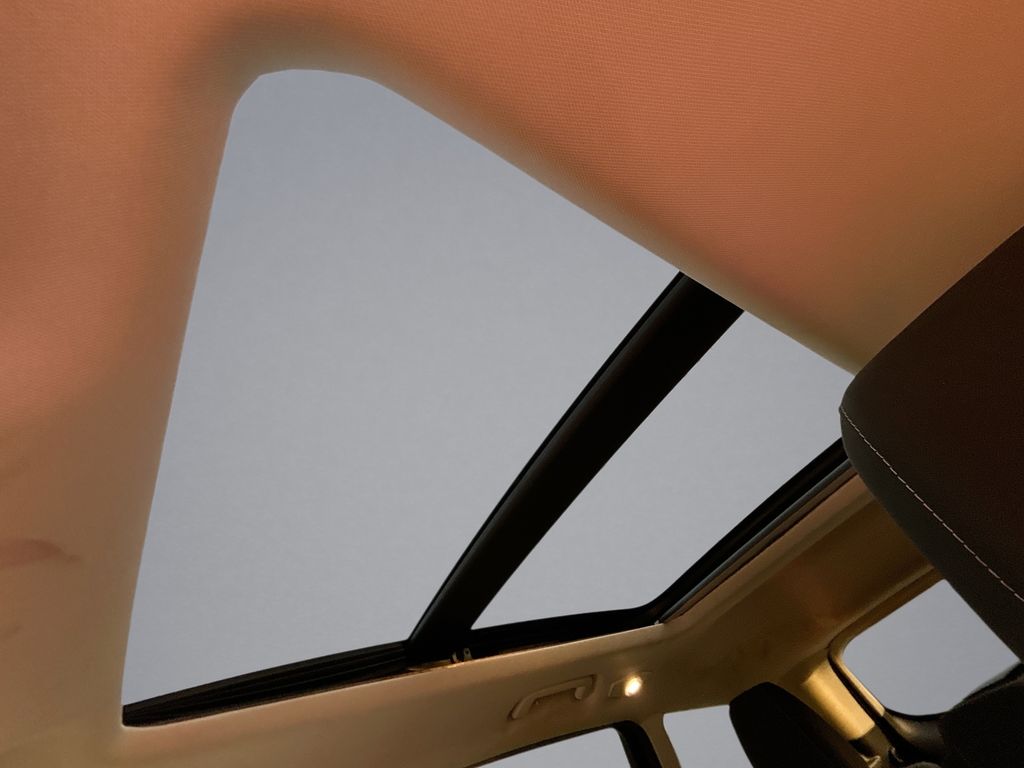 Thumbnail: 2015 Ford Escape - 27