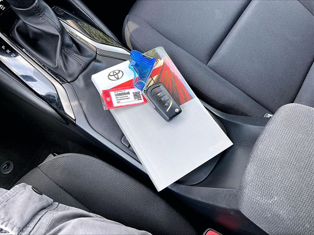 2024 Toyota Corolla — photo 31