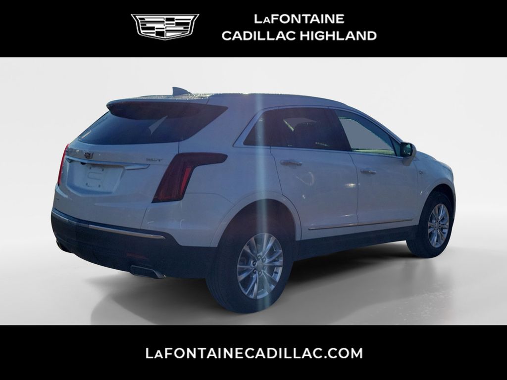 2022 Cadillac XT5 Luxury 7