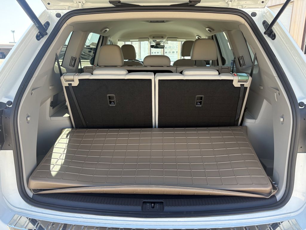 2024 Volkswagen Atlas 2.0T SE  at Big Star Chrysler Jeep Dodge Ram 