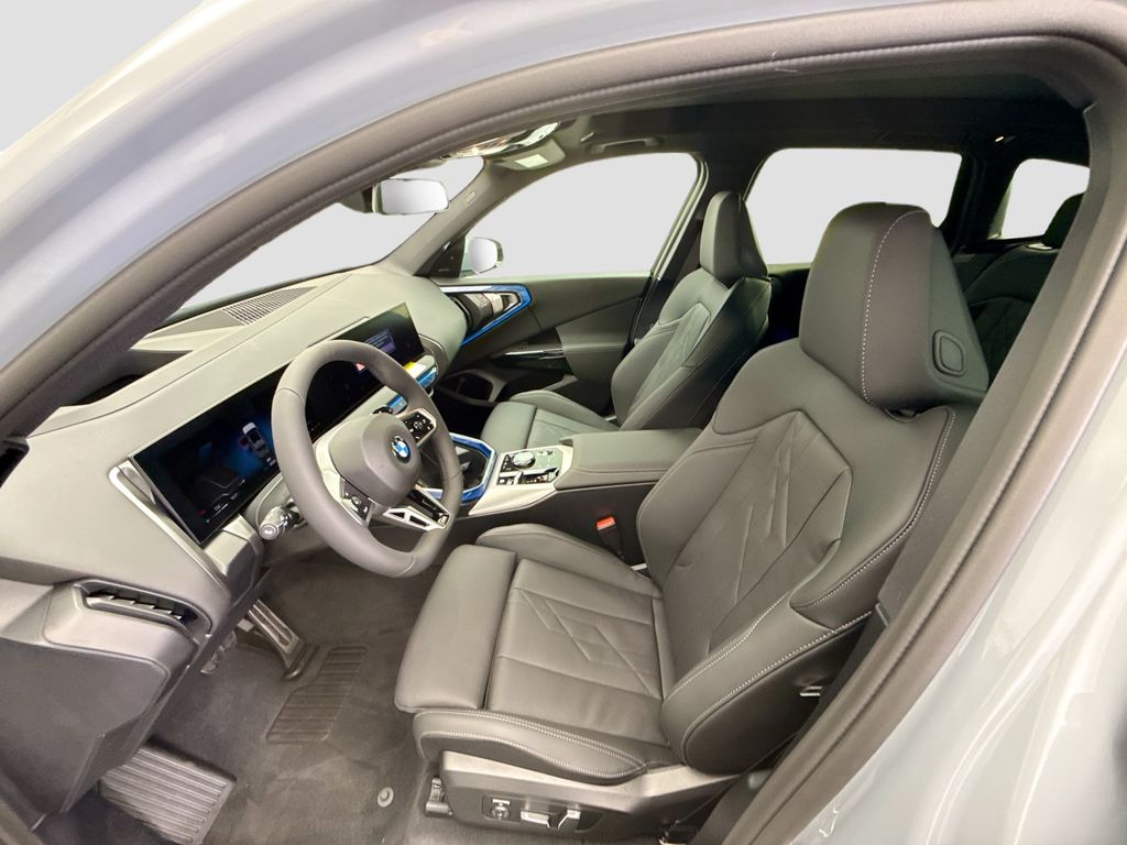 Thumbnail: 2026 BMW X3 - 18