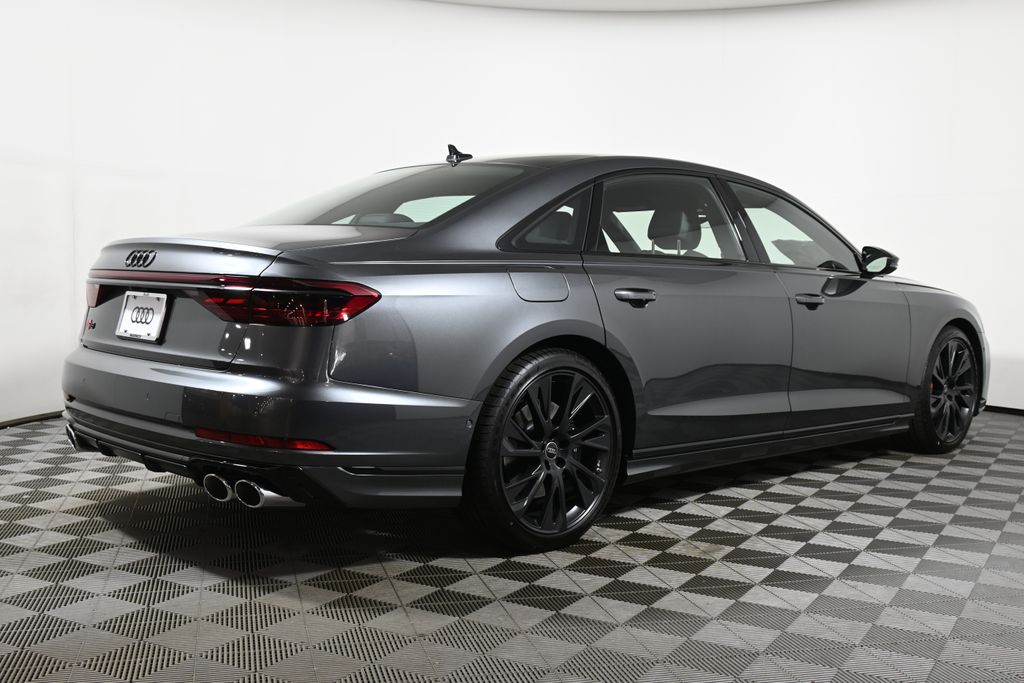 Thumbnail: 2025 Audi S8 - 7