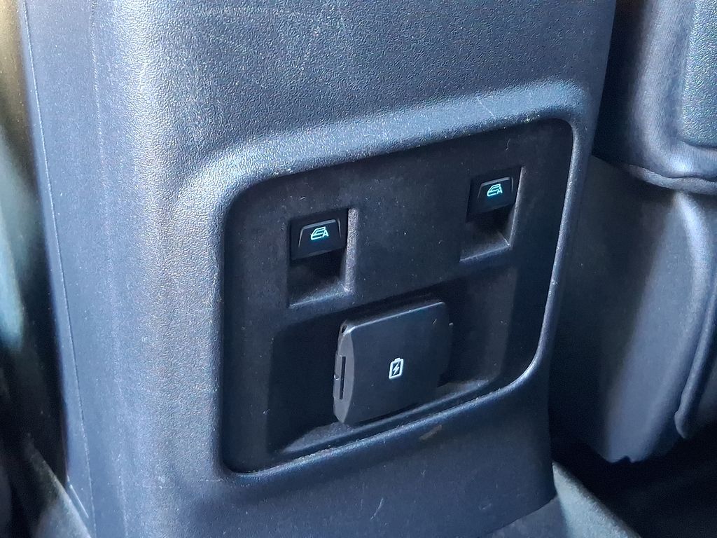 Thumbnail: 2023 Ford Bronco - 11