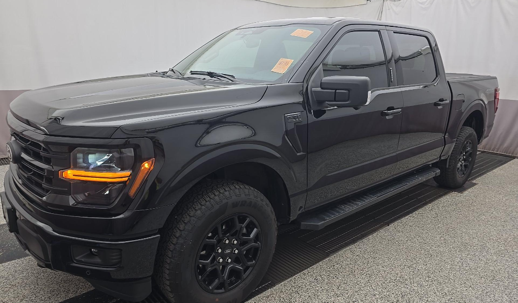 Agate Black Metallic 2024 Ford F-150 Pickup Truck Four-Wheel Drive Automatic