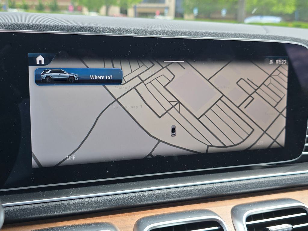 Certified Used 2026 White Mercedes-Benz GLE 350 image 4