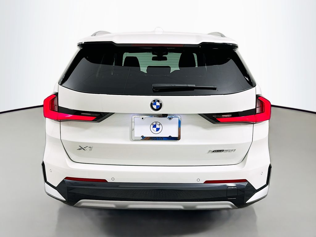 Thumbnail: 2026 BMW X1 - 6