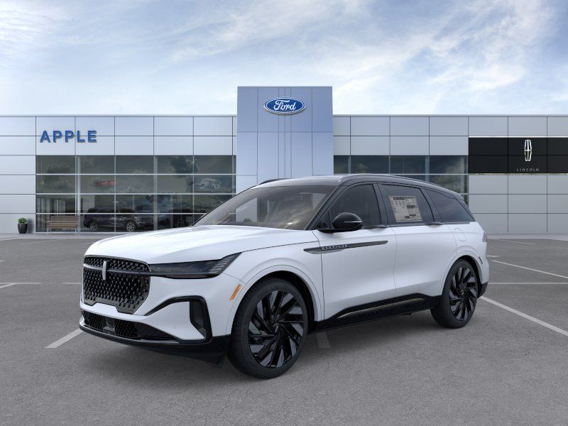 White Platinum Clearcoat Metallic 2026 Lincoln Nautilus SUV / Crossover All-Wheel Drive Continuously Variable Transmission