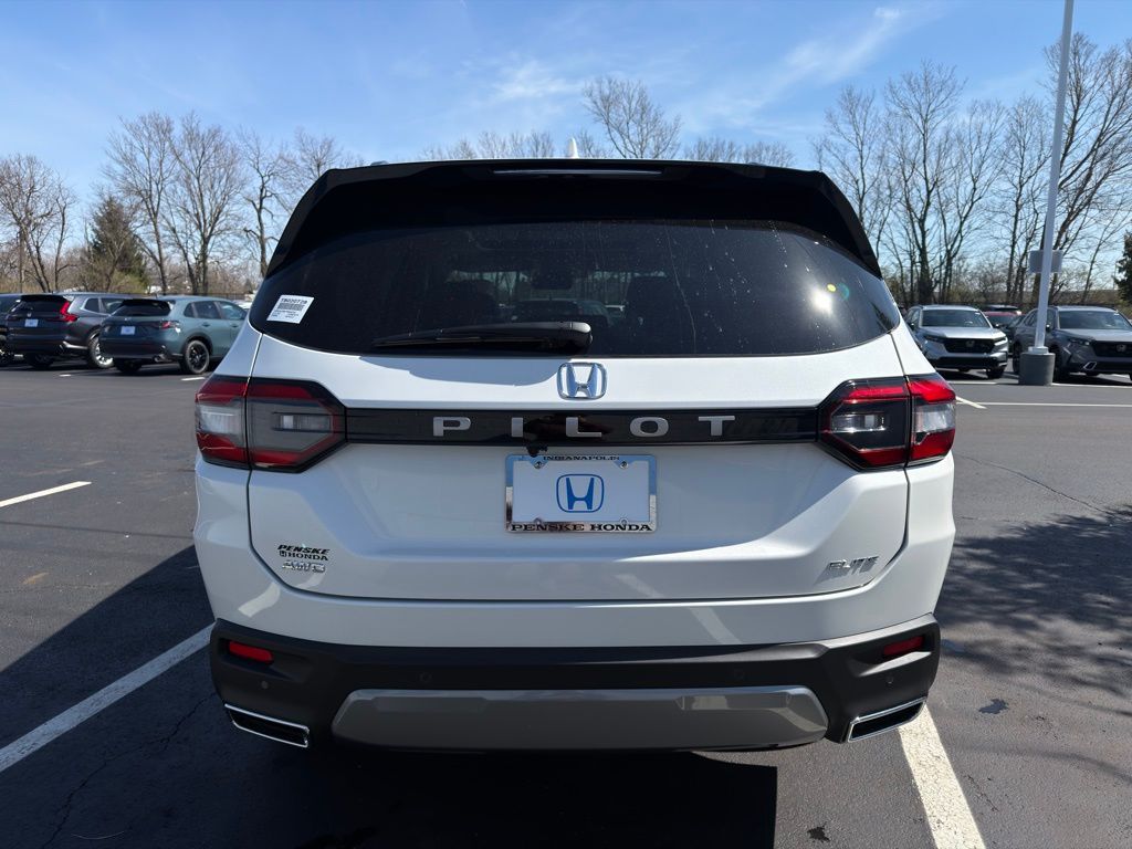 Thumbnail: 2026 Honda Pilot - 4