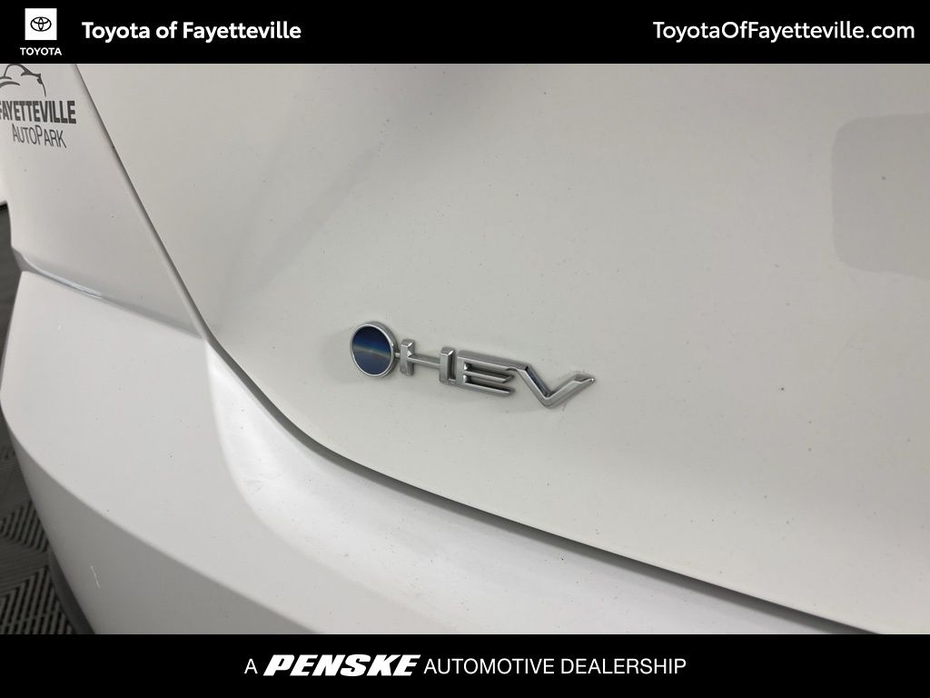 Thumbnail: 2025 Toyota Camry - 11