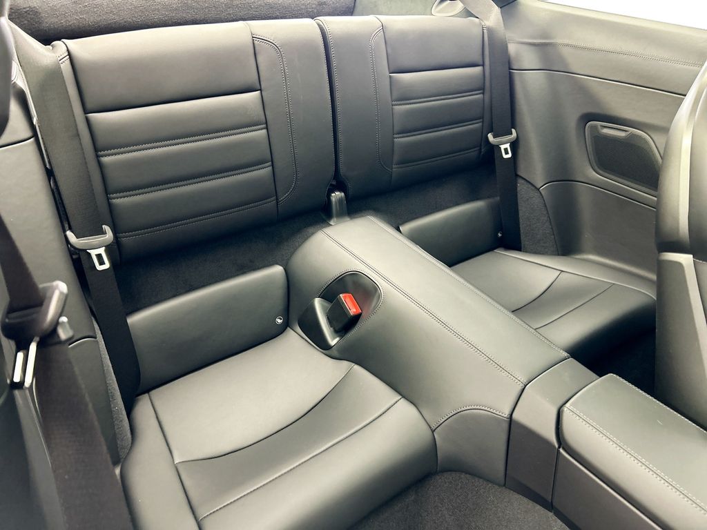 Thumbnail: 2026 Porsche 911 - 23