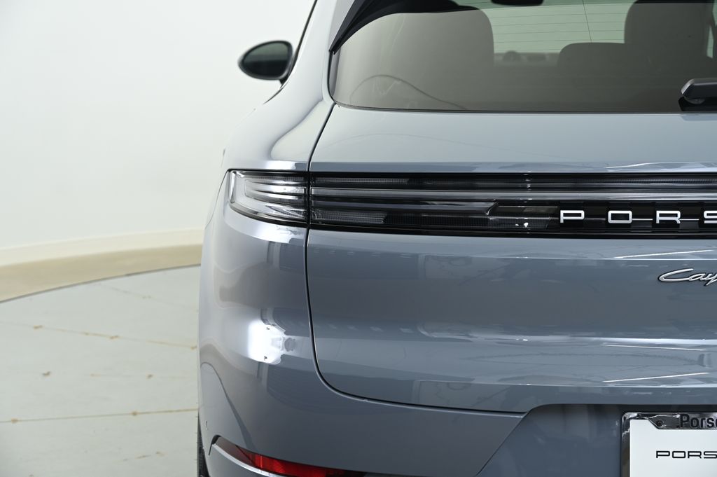 Thumbnail: 2025 Porsche Cayenne - 13